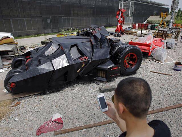 نسخة صينية من سيارة باتمان بثمن لا يصدق
