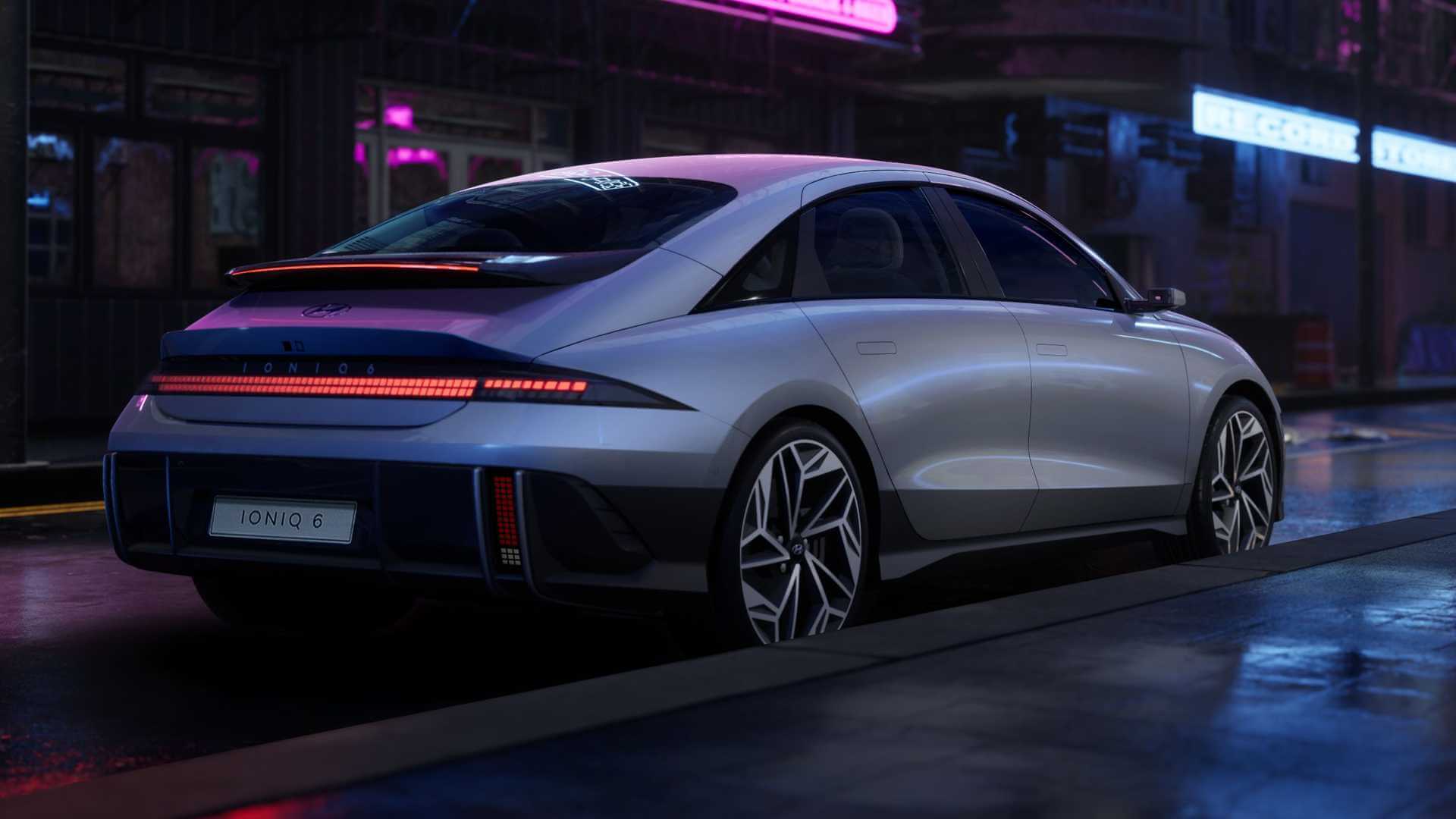 الكشف عن صور سيارة هيونداي ايونيك 6 الكهربائية الجديدة موديل 2023 (13)