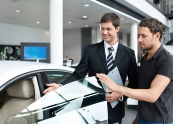 ثلاثة أخطاء شائعة احذر أن تفعلها عند زيارة معارض السيارات من أجل شراء سيارة جديدة (4)