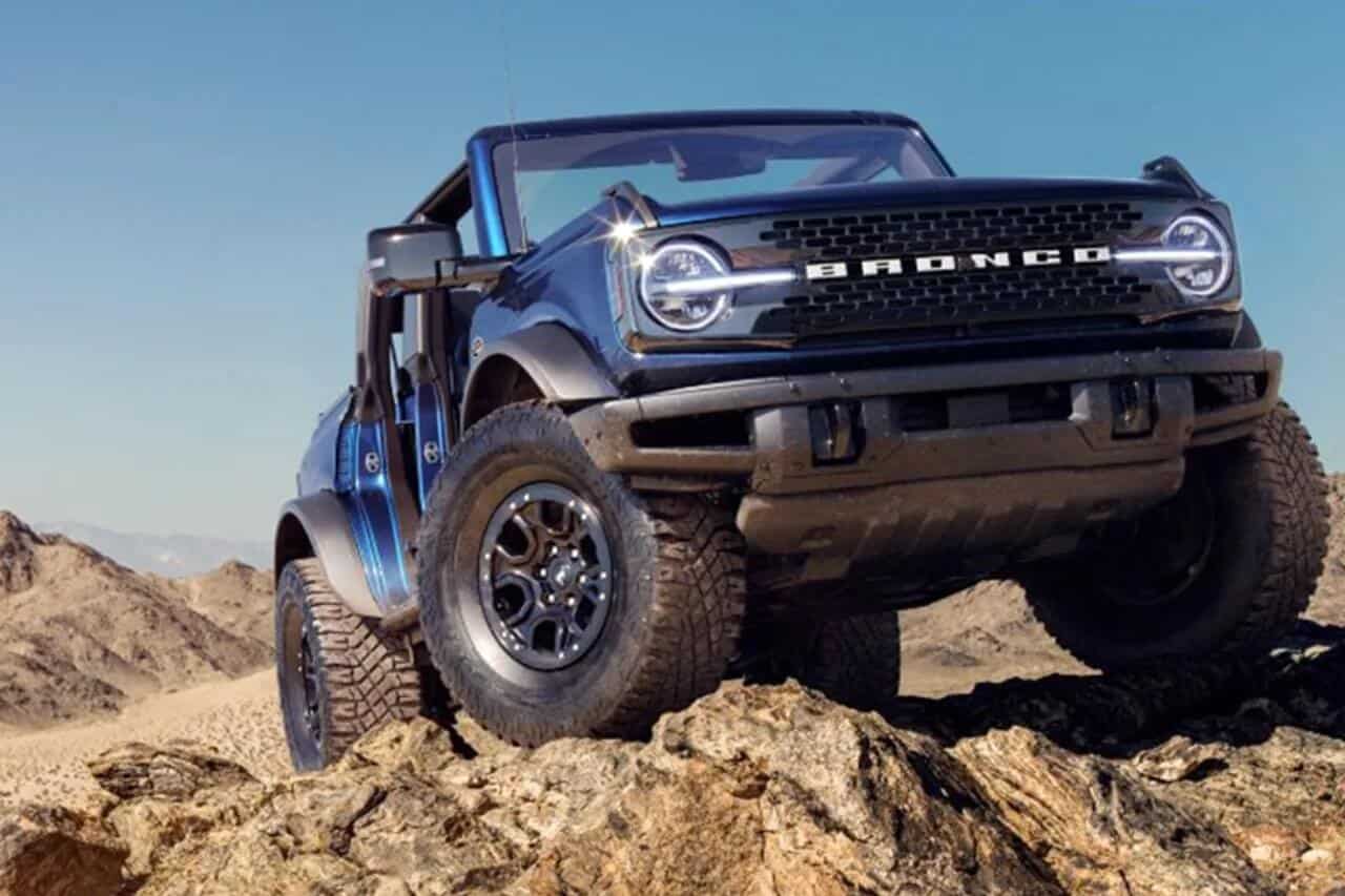 سيارة فورد برونكو 2023