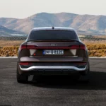 الإعلان عن آودي Q8 E-Tron 2024 رسميًا 12
