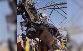 حادث مميت في السعودية.. اصطدام سيارة ببرج كهرباء