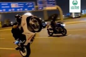 سائق يقود دراجته بسرعة 280 كم في دبي والشرطة تضبطه