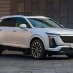 كاديلاك XT5 2025