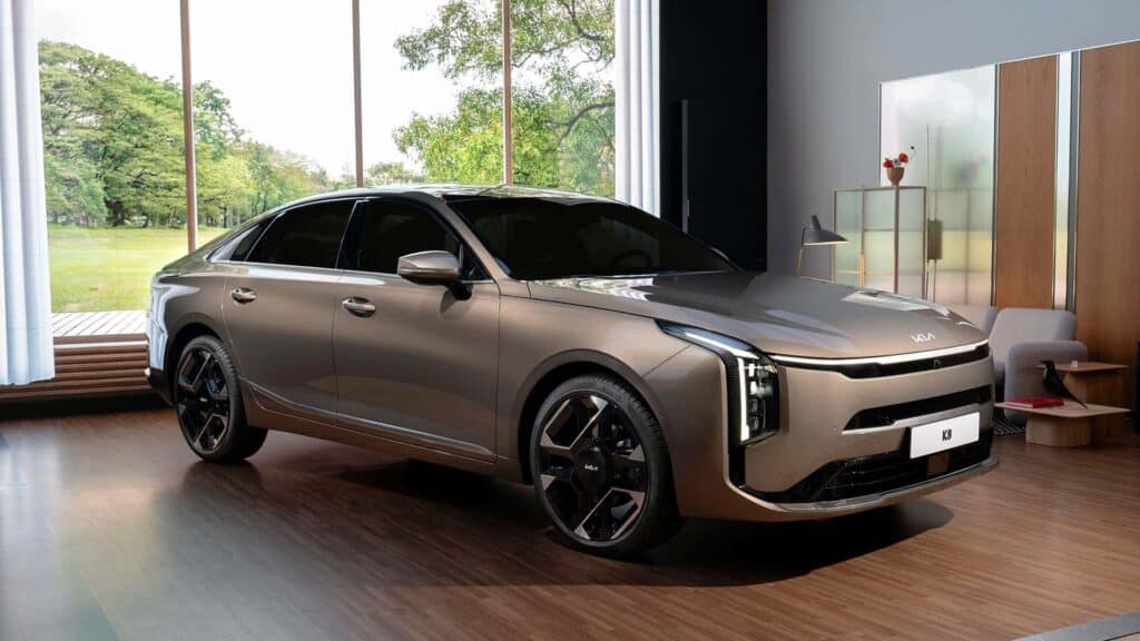 2025-kia-k8