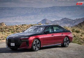 بي إم دبليو الفئة السابعة 2025 (13)