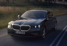 بي إم دبليو 520i 2024