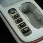 أزرار سيارة شاومي SU7