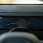 شاشة عدادات شاومي SU7