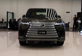 لكزس LX 700h 2025 هايبرد تصل إلى السعودية رسميا