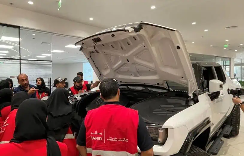 جنرال موتورز التدريب المخصص لزيادة الوعي حول المركبات الكهربائية
