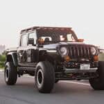 سيارة جيب معدلة