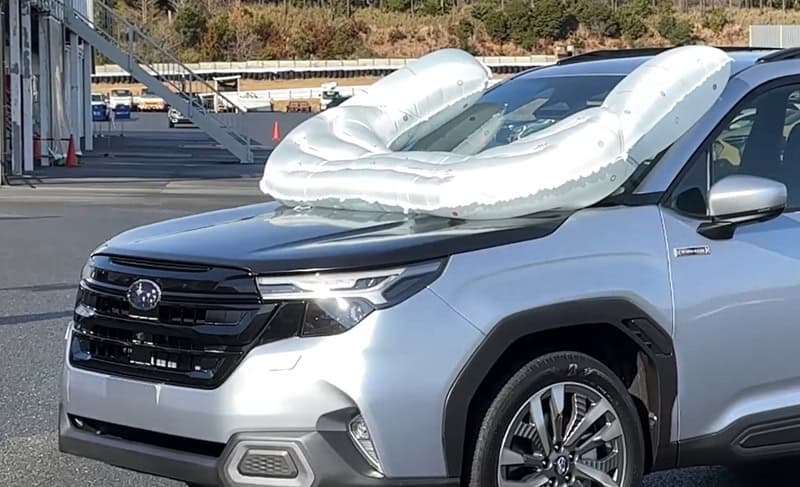 سوبارو فوريستر الجديدة تحصل على وسادة هوائية خارجية.. ما فائدتها؟!