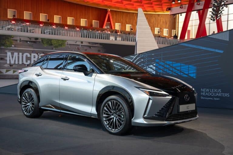 lexus-rz-2025