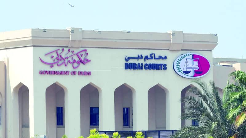 بسبب عيوب مخفية.. محكمة إماراتية تلزم بائع سيارة بإرجاع قيمتها وتعويض المشتري