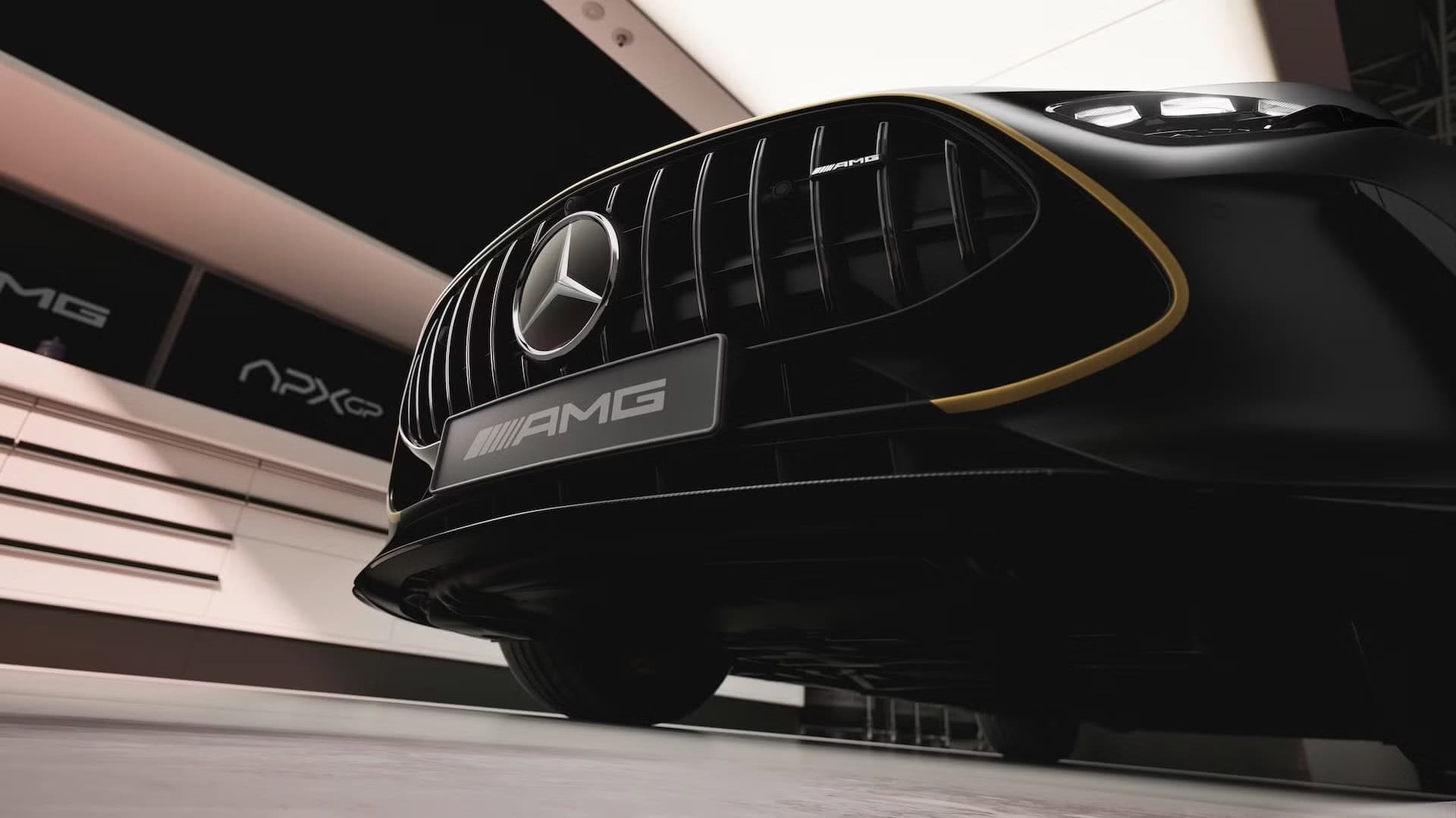 سيارة مرسيدس GT 63 2026
