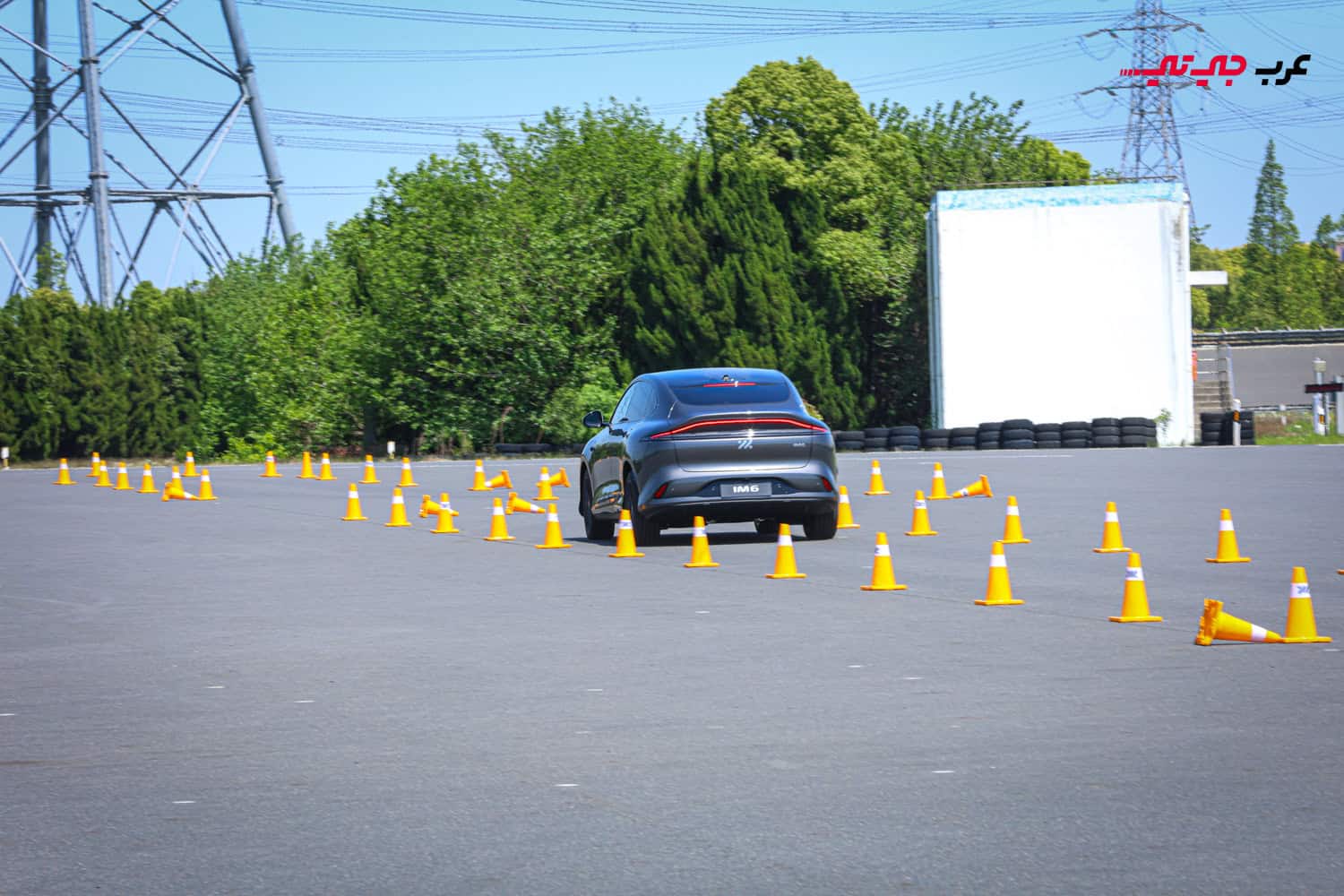 شكل سيارة IM 6