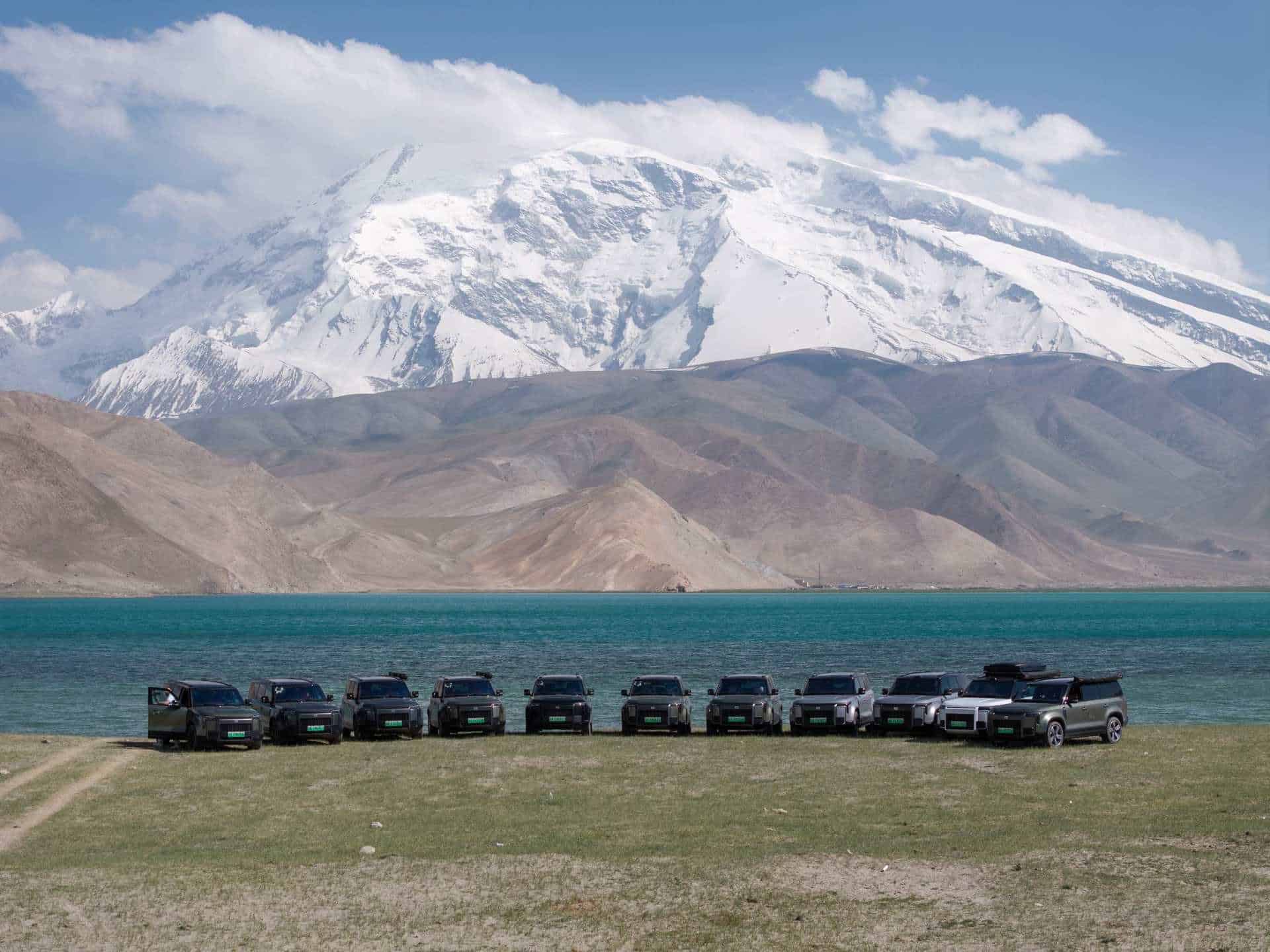 سيارات روكس