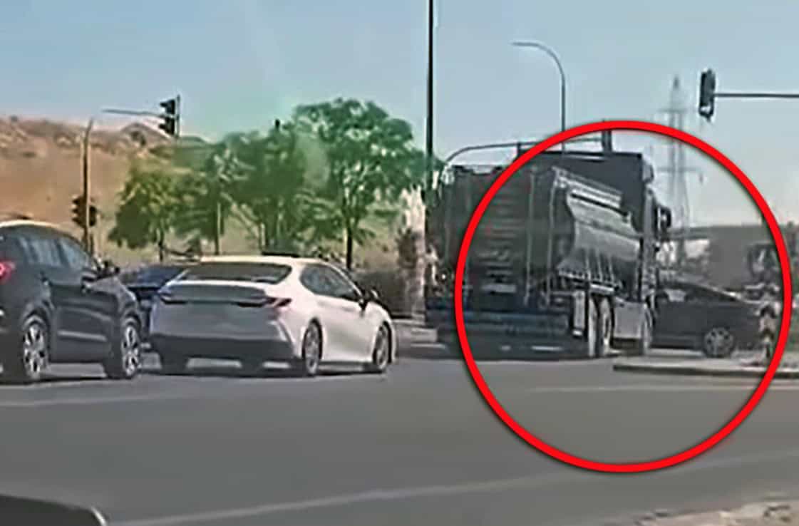 تغيير المسارب بشكل مفاجئ يتسبب بحوادث مميتة