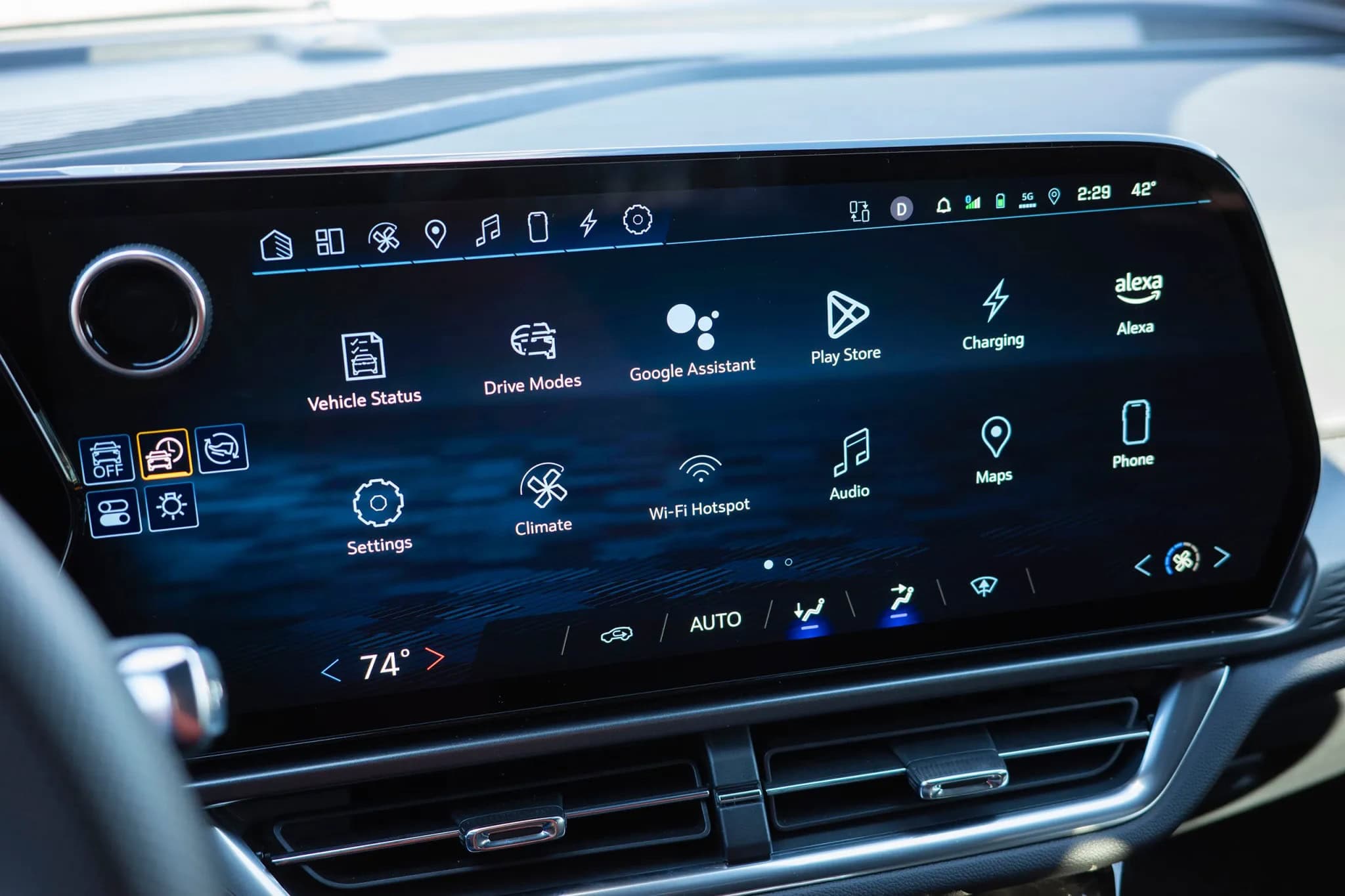 شاشة كاديلاك جديدة