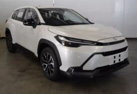 صور سيارة تويوتا فرونتلاندر 2025