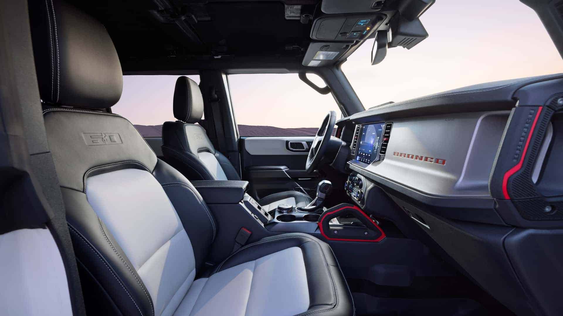 داخلية فور برونكو جديدة