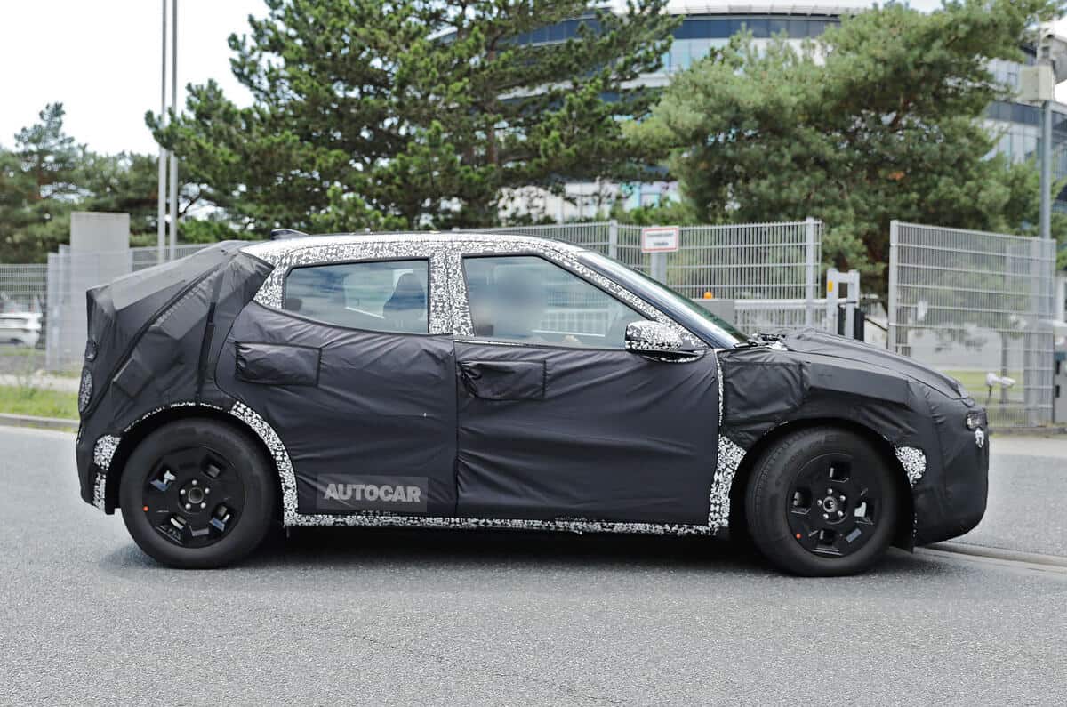 سيارة هيونداي أيونيك 2