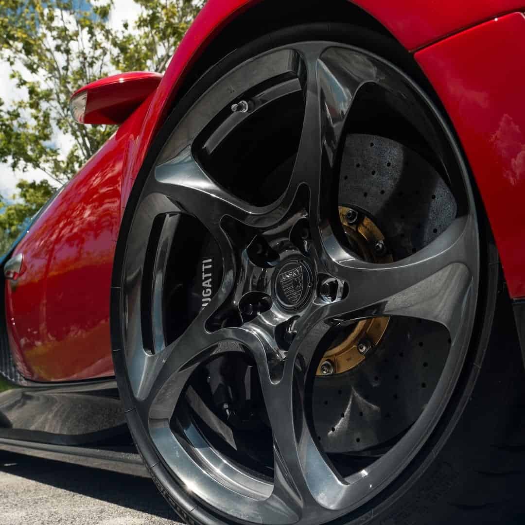 عجلات سيارة بوغاتي فيرون سوبر سبورت