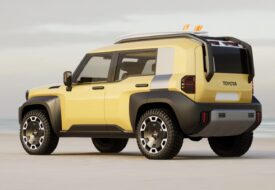 تويوتا FJ كروزر