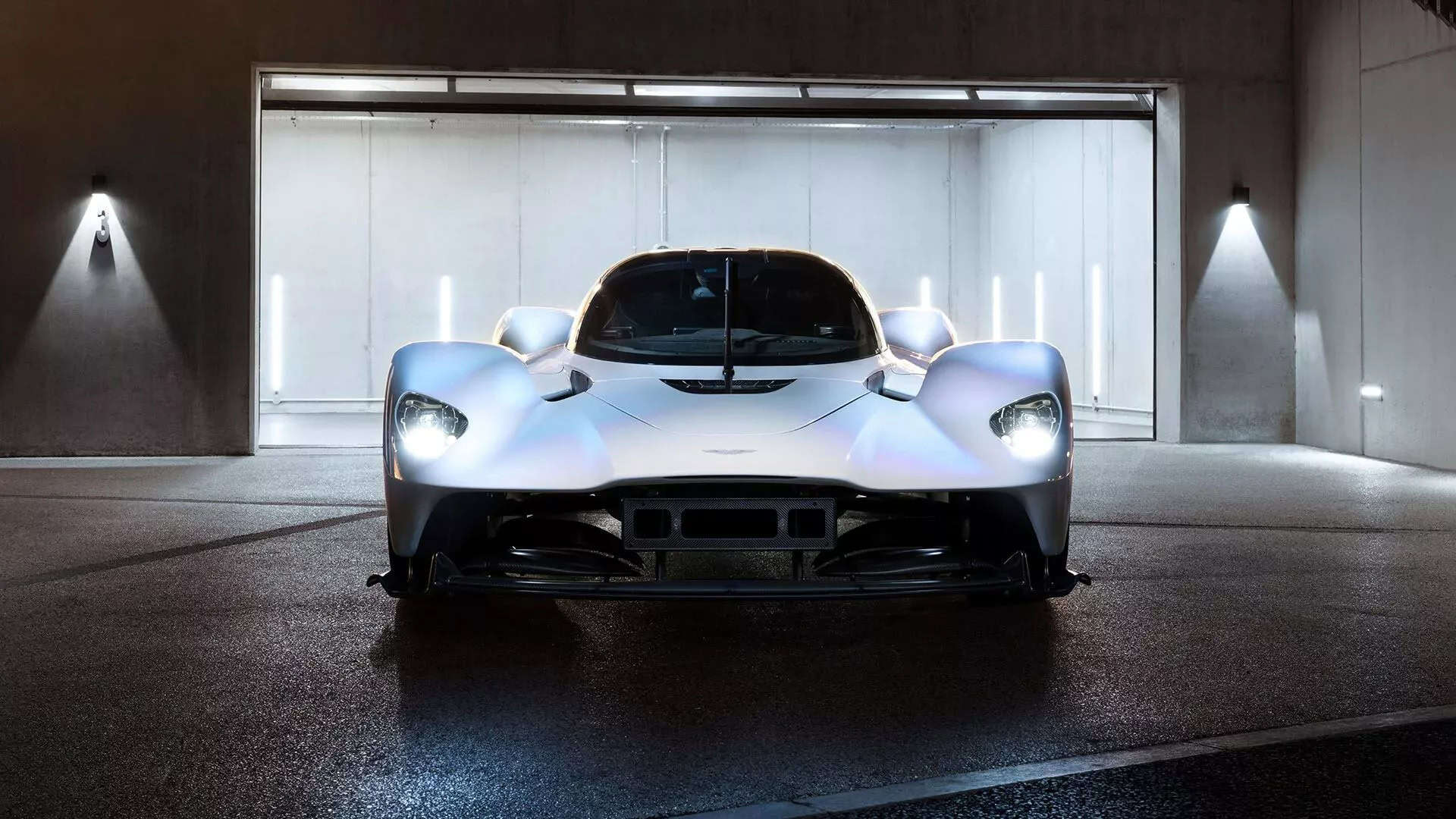 سيارة للبيع