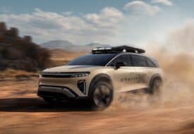 سيارة لوسيد جرافيتي اكس