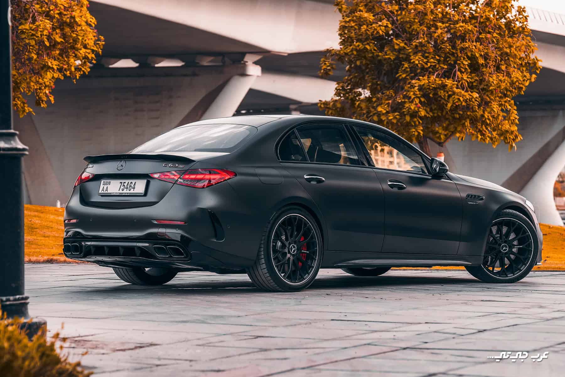 مرسيدس سي 63