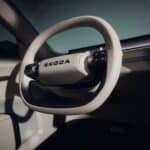 مقود سيارة سكودا