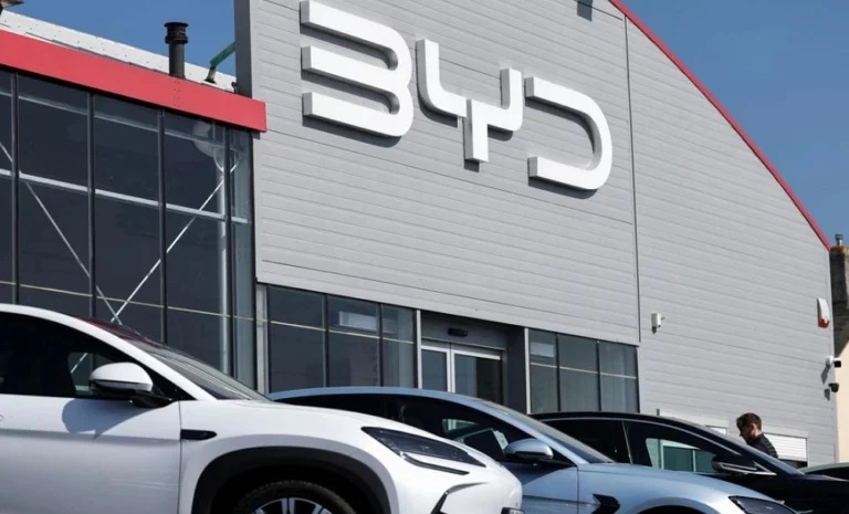 BYD تُطلق أكبر حملة استدعاء في تاريخها بسبب مشاكل محتملة في البطاريات 
