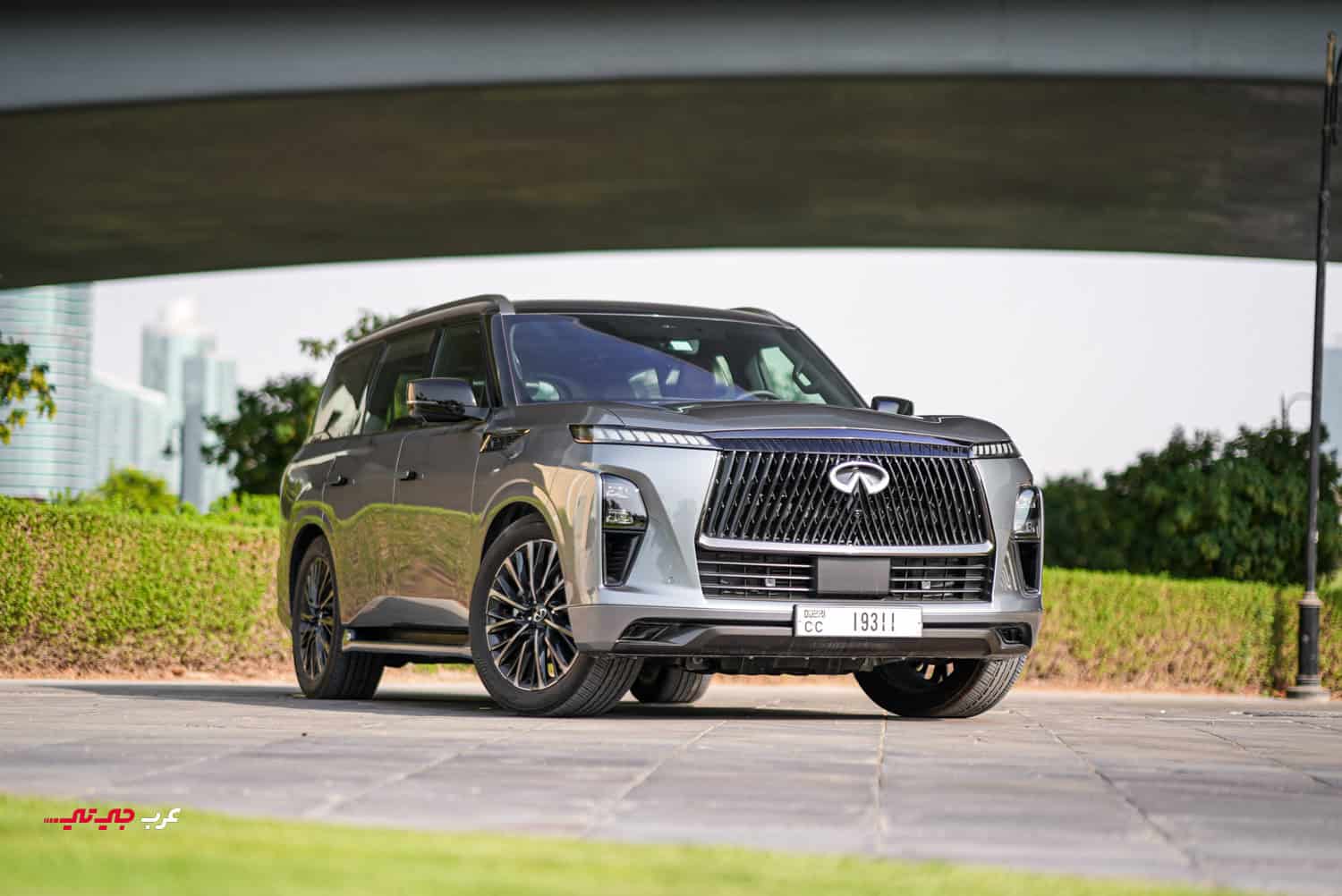 انفينيتي QX80 2025