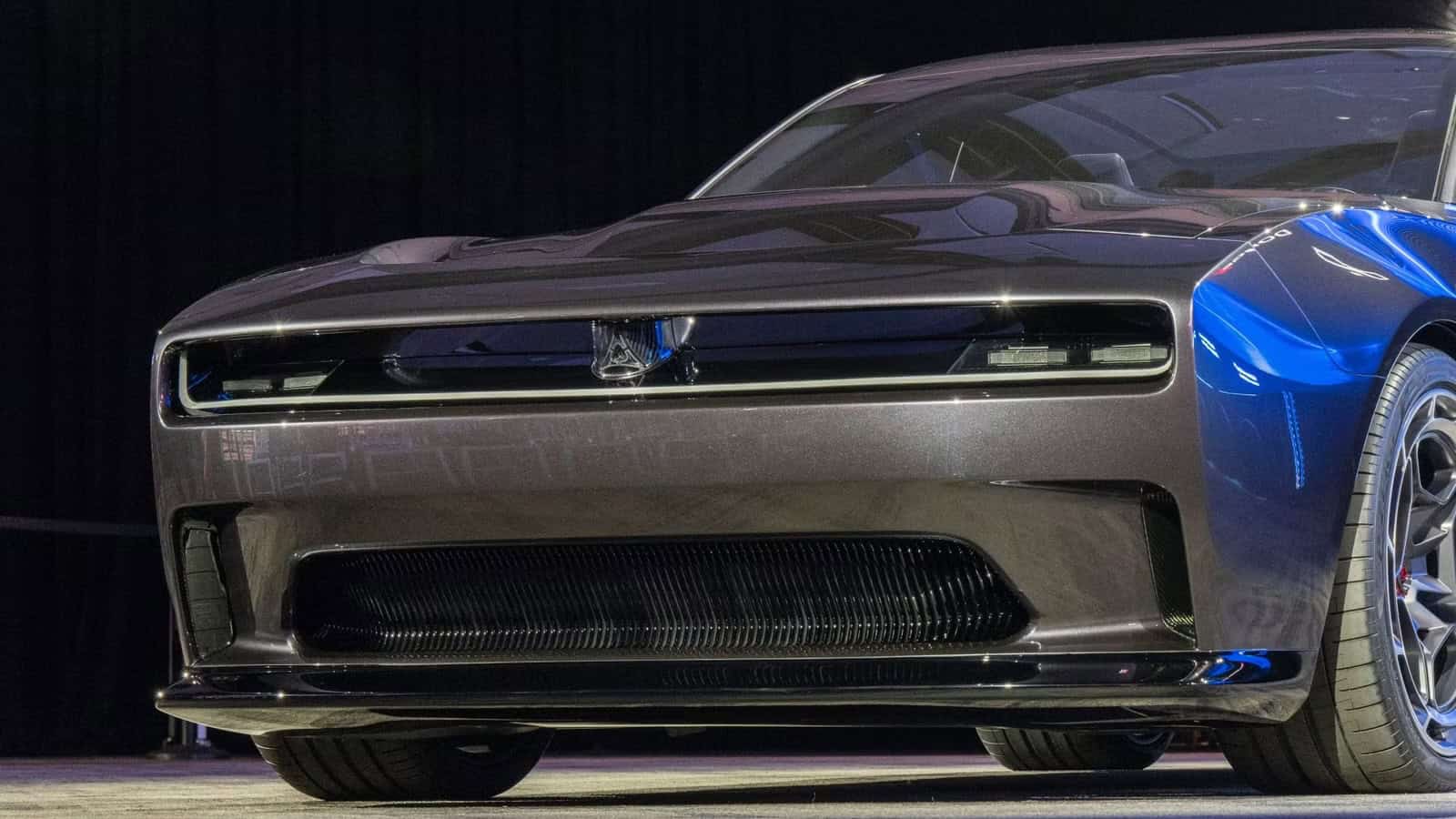 تشارجر دايتونا بانشي