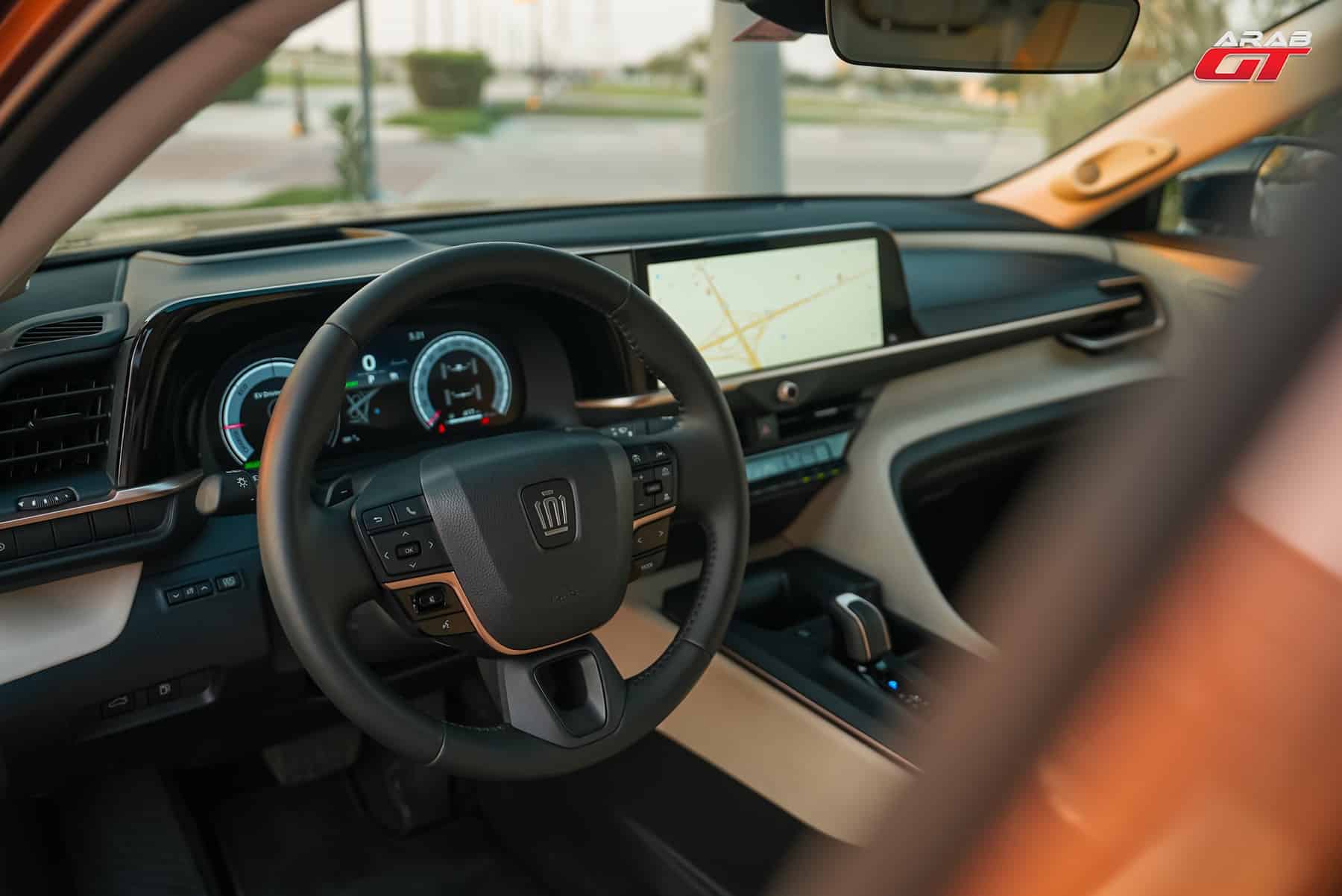 داخلية تويوتا كراون 2026