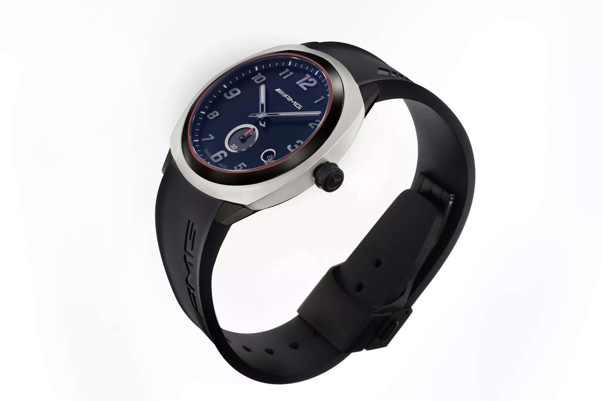 ساعة رياضية جديدة