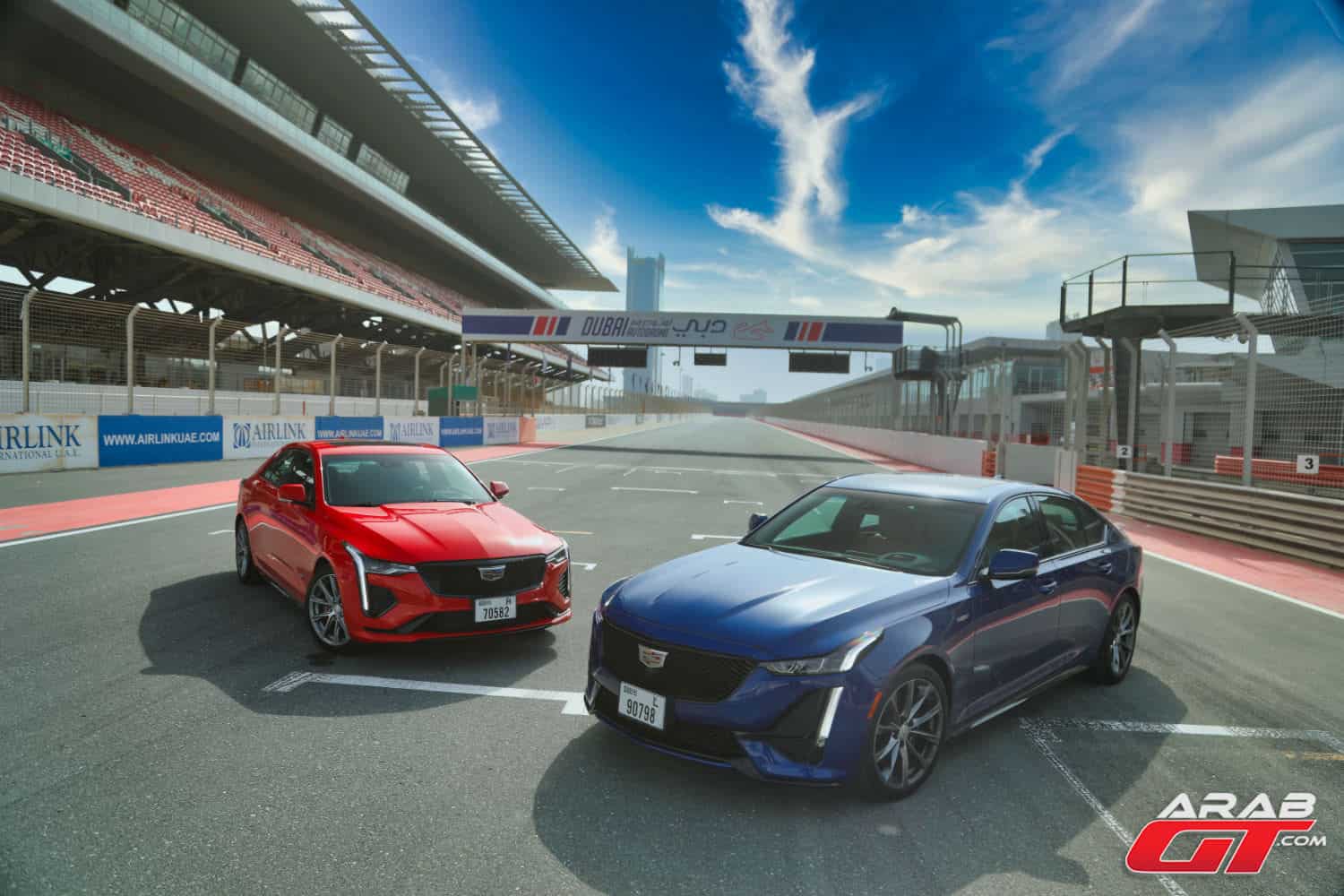 سيارات كاديلاك السيدان