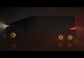 سيارة لكزس LS ميني فان