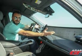 شاشة عملاقة