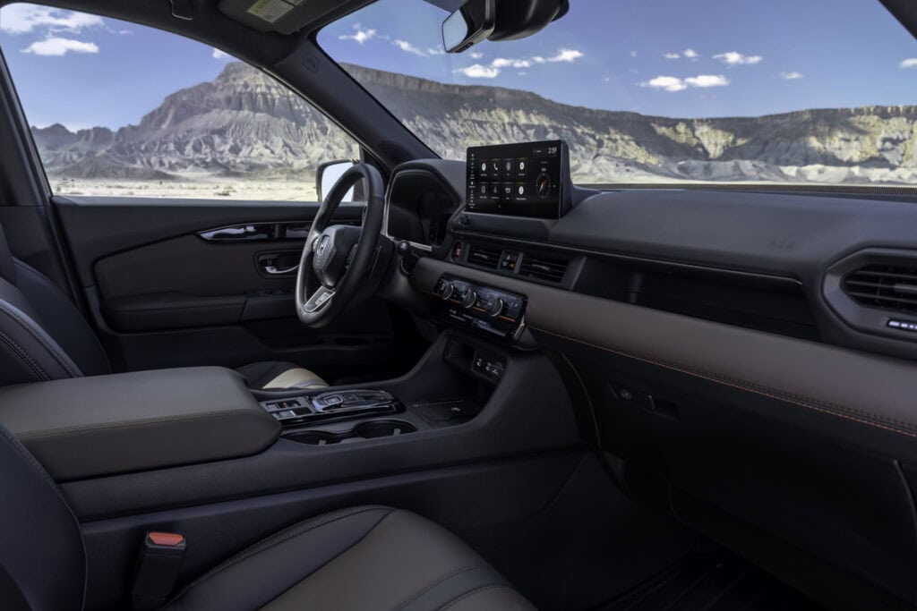 بايلوت فئة تريل سبورت