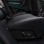 أزرار بورش كايين الكتريك 2026