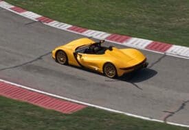 أسرع سيارة رودستر كهربائية في العالم