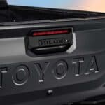 باب تويوتا هايلوكس 2026