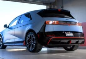 سيارة أيونيك 5 إن