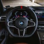 شاشات سيارة M340i 2026