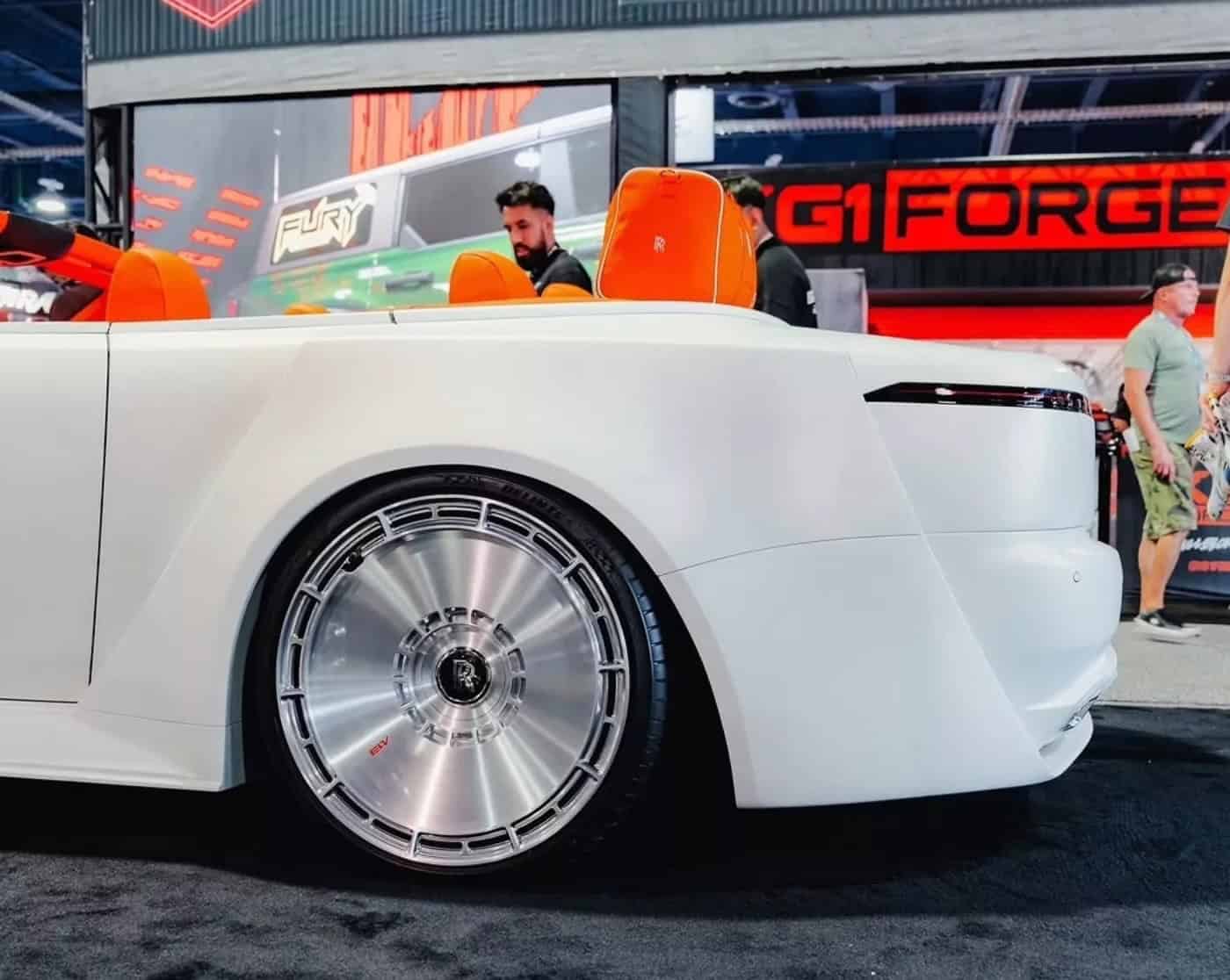 جنط سيارة رولز رويس داون