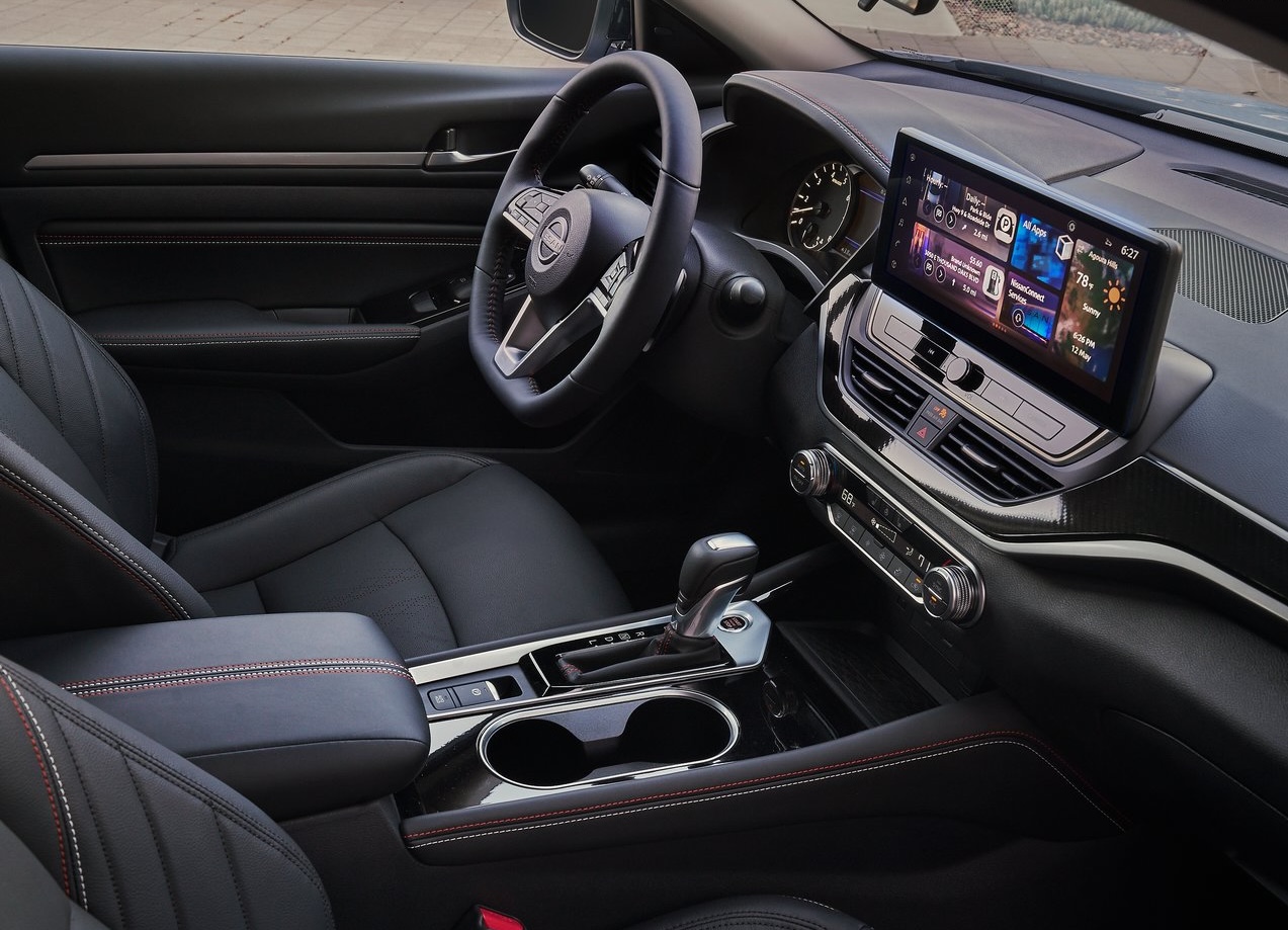 Nissan Altima 2026 interior