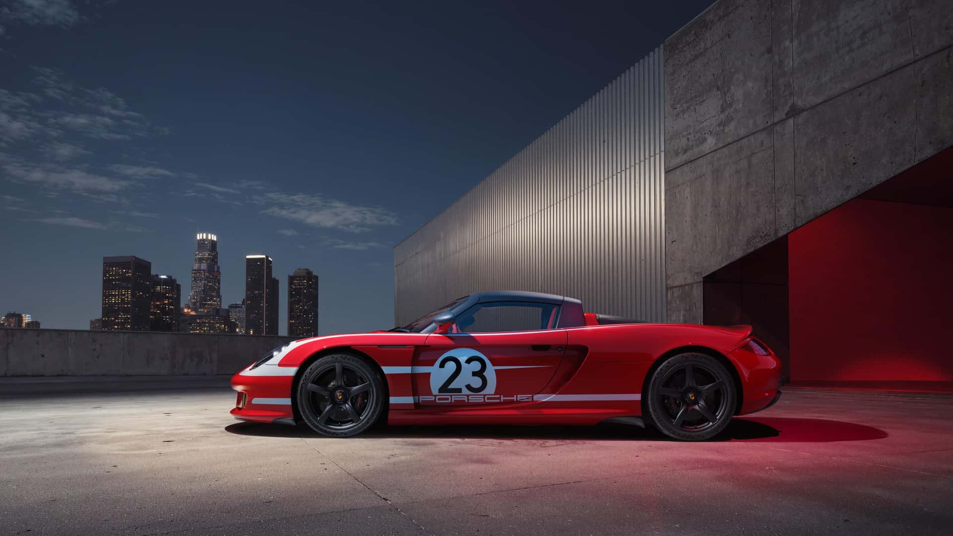 Porsche Carrera GT car